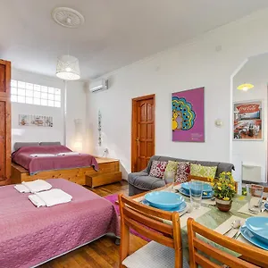  Apartman Near The Heroes Square